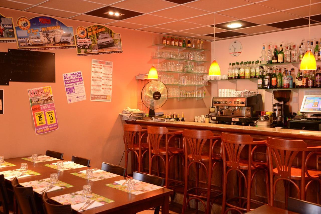 Hotel De Bourgogne La Clayette Ngoại thất bức ảnh